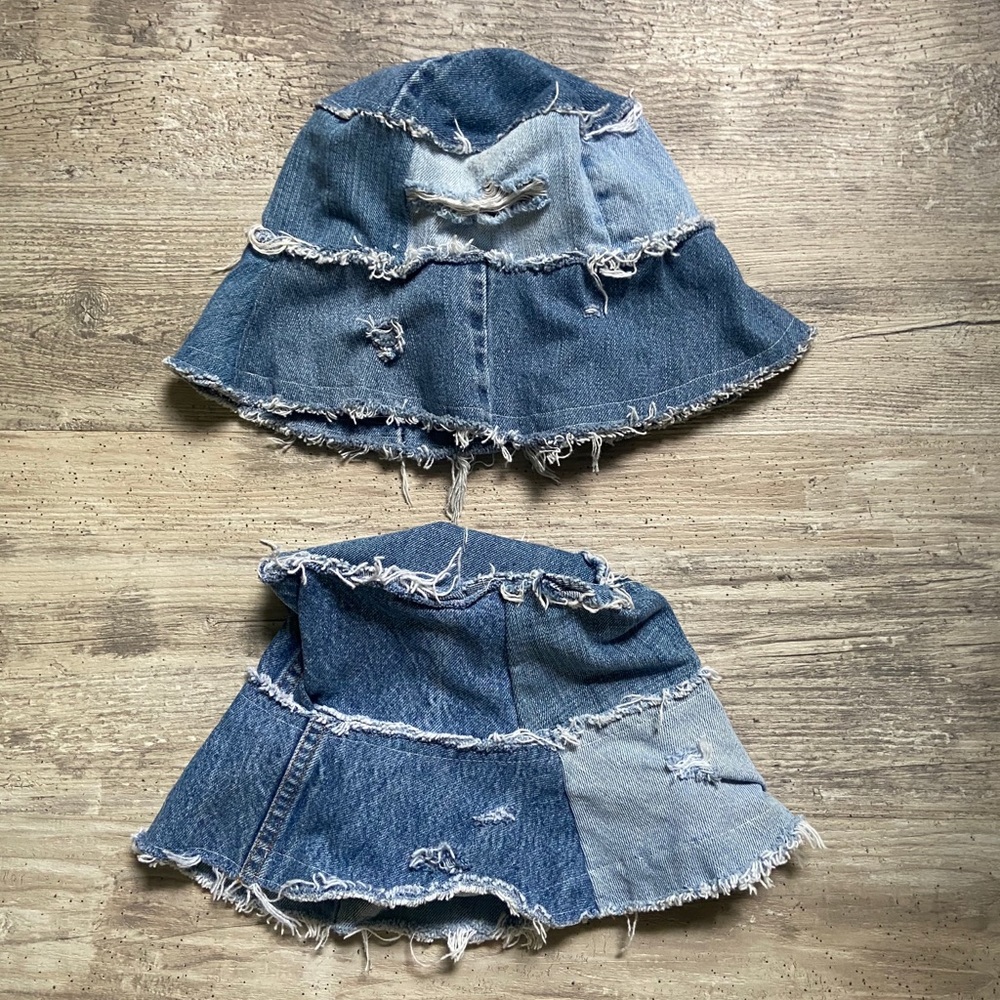 Distressed bucket hat - Picture 3 of 3
